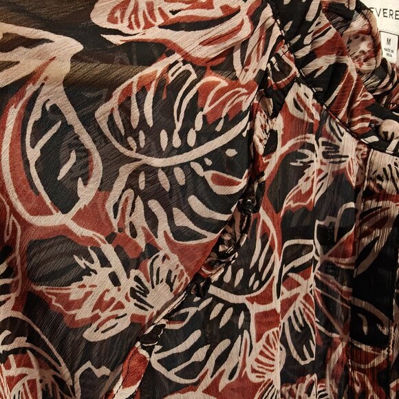 Evereve Kensie Floral Print Flowy Button Down Boho V-neck Sheer Ruffle Top - Picture 6 of 8